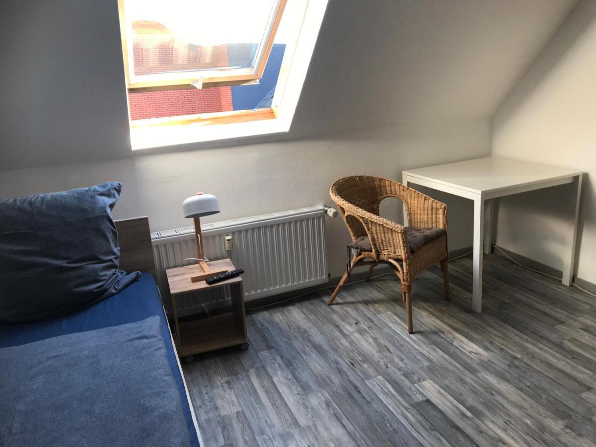 Monteur - Privat Zimmer Langerwehe Geich المظهر الخارجي الصورة